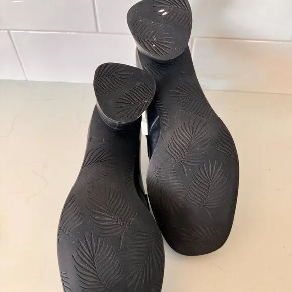 Camper Women’s Kiara Block Heeled Leather Loafers - Picture 6 of 8